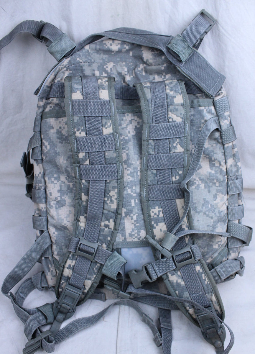 Genuine US Army Military ACU Universal Camo 3 Day Assault Pack